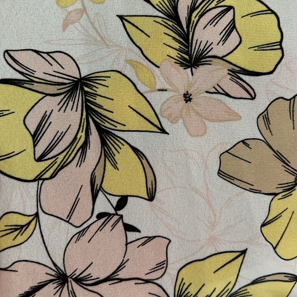 LIZ CLAIBORNE Black/Pink/Tan/Yellow Floral Tier Ruffle Sleeve Top, Sz Large,GUC - Picture 7 of 8